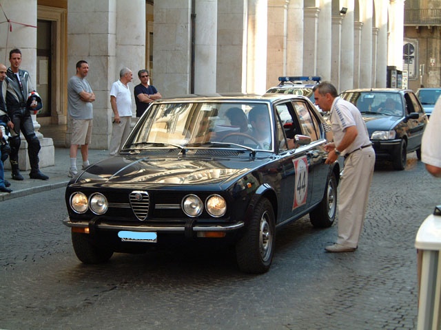 13° Alfa Romeo Alfetta 1,8  1978_LI (2).jpg