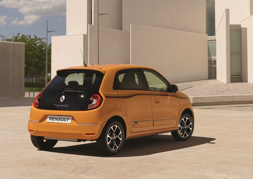 21221153_2019_-_New_Renault_TWINGO.jpg