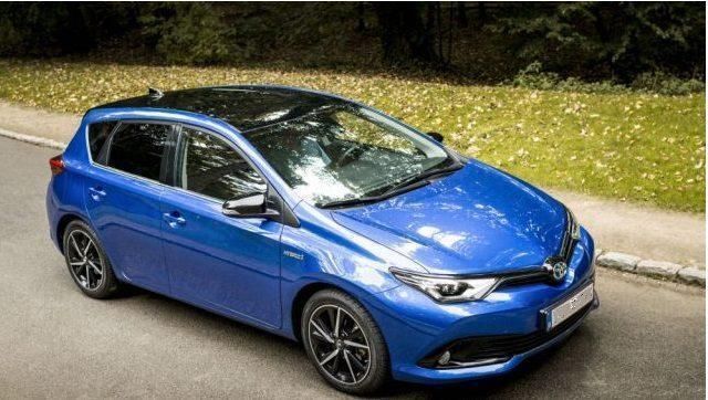 923a7638-ee53-41d4-bdfa-026fa064ce22_toyota-auris-1-8-hybrid-black-edition.jpg