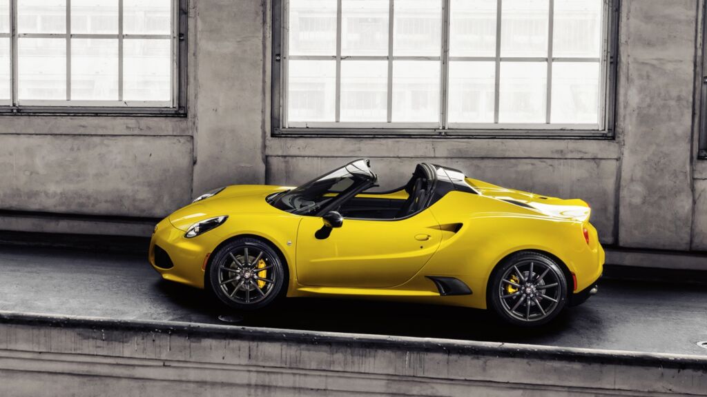 Alfaromeo-4cspider150112_Alfa-Romeo_4C-Spider-US-version_12-1-1024x576.jpg